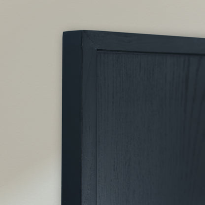Black Wooden Frame edge close up shoot